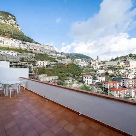 Mare E Monti Apartment *